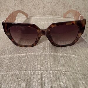 Nicole Miller Tortoise Shell Sunglasses